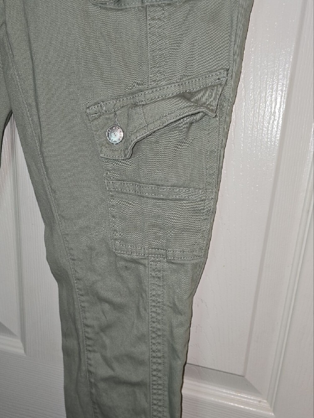 Hot Kiss Light Sage Cargo Pants - Picture 6 of 9